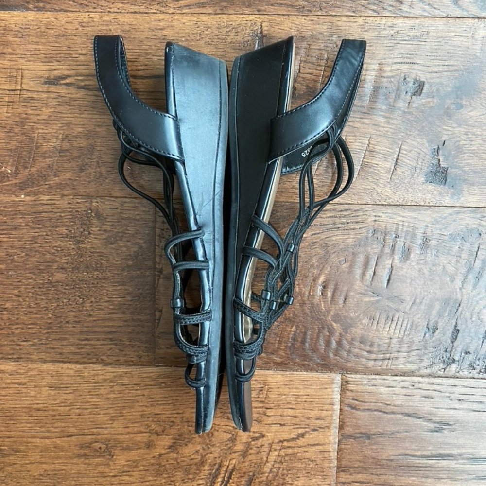 Impo Stretch Reign Black Sandals, Size 8.5 - Picture 6 of 10